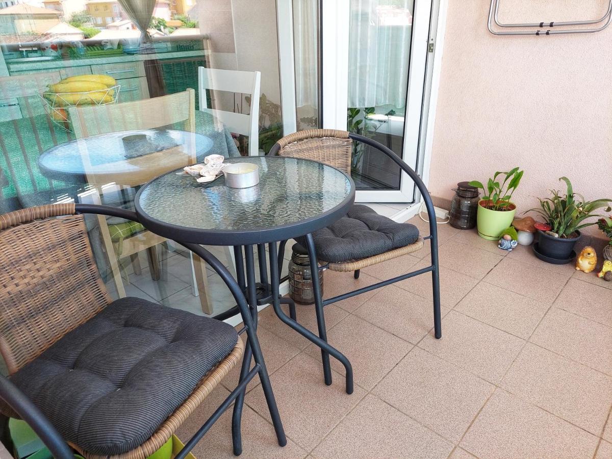 Ferienwohnung Dubravka Pula Exterior foto